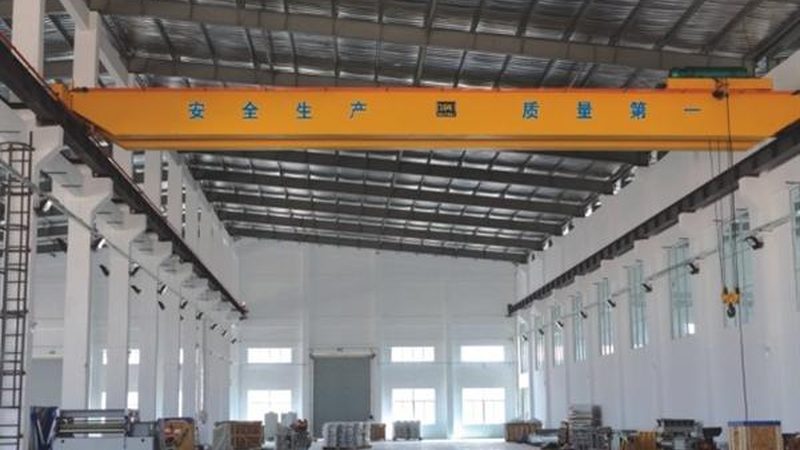 行吊轨道定制：关键因素与选择要点